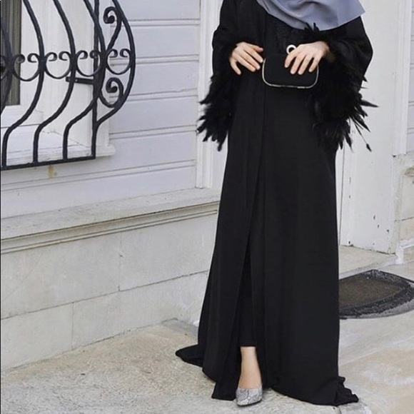 Abaya - Picture 2 of 2